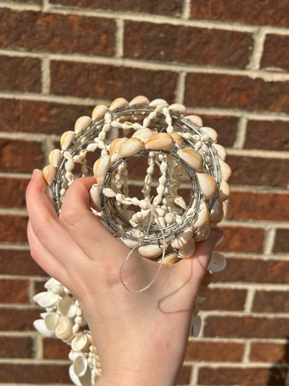 Shell chandelier - Picture 14 of 16